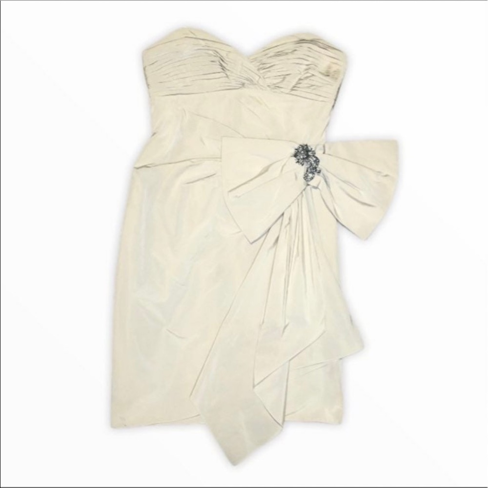 BCBGMaxAzria Beige Strapless Sweetheart Dress- Size